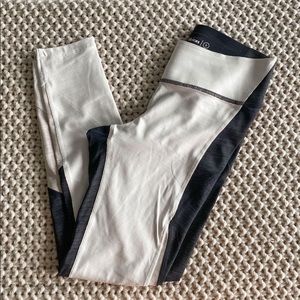 Outdoor Voices Leggings